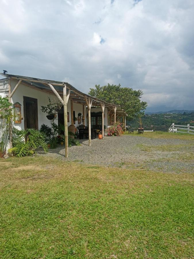 Rancho De Juancho Villa เปเรย์รา ภายนอก รูปภาพ